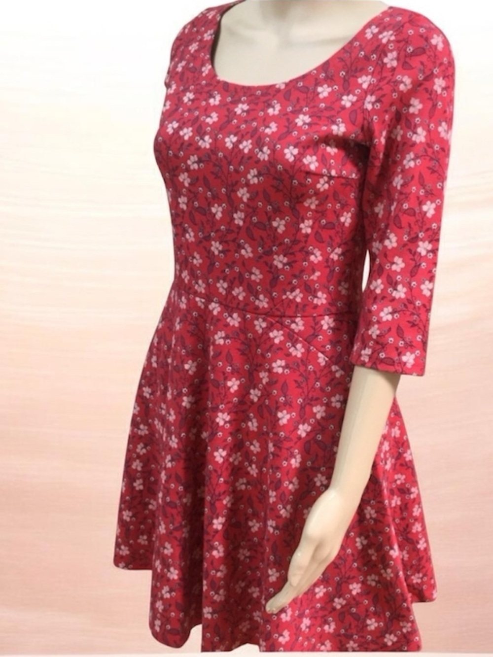 Hollister Red Floral Scoop-Neck Midi Dress